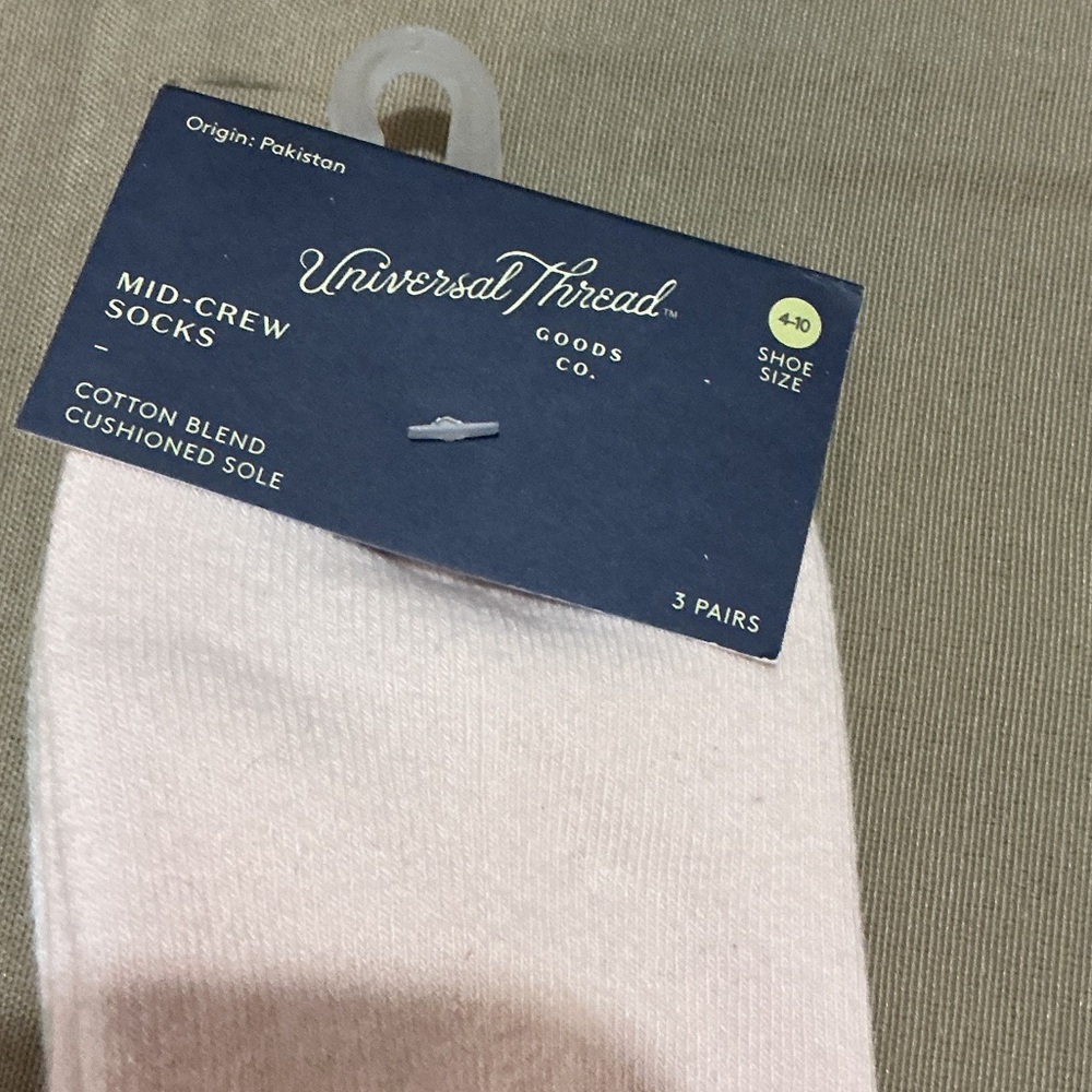 Universal Thread Cream Mid-Crew Socks